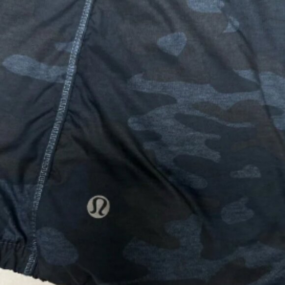 Lululemon Blue Camo Jacket 🦋 - Picture 5 of 7